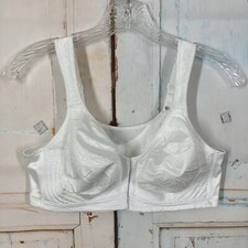 Playtex 18 Hour Easier On Front-Close Wirefree Bra Flex Back Women Comfort Strap