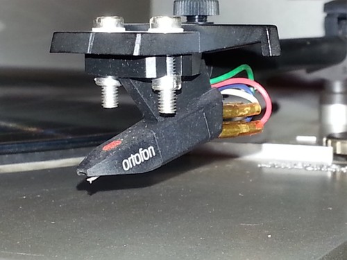 Denon DP-15F Quarz vollautomatischer Direktantrieb Plattenspieler mit Ortofon Stylus - Bild 21 von 24