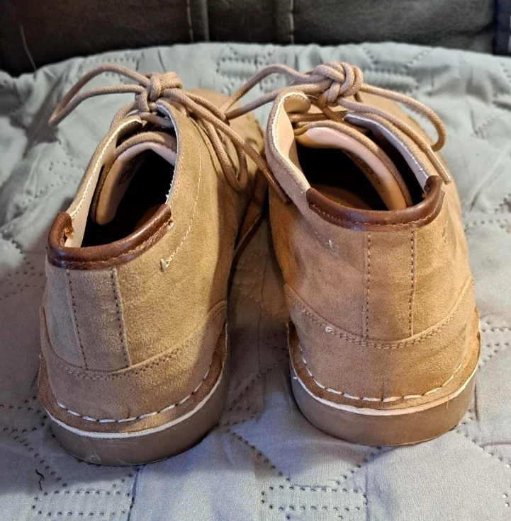 ZAPATOS DE VESTIR CON CORDONES KENNETH COLE REACTION NIÑOS GAMUZA TOSTADO CHUCK DEL BOOT - TALLA 2 Foto 4 de 4