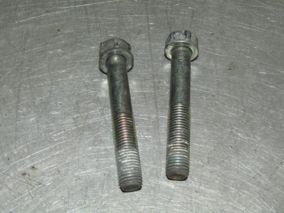 2007-2011 Toyota Yaris Hatchback 1.5L OEM starter bolt set 07 08