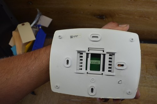American Standard TH8110U1037 ACONT800AS11AAA 7-Day Programmable Thermostat - Picture 7 of 14