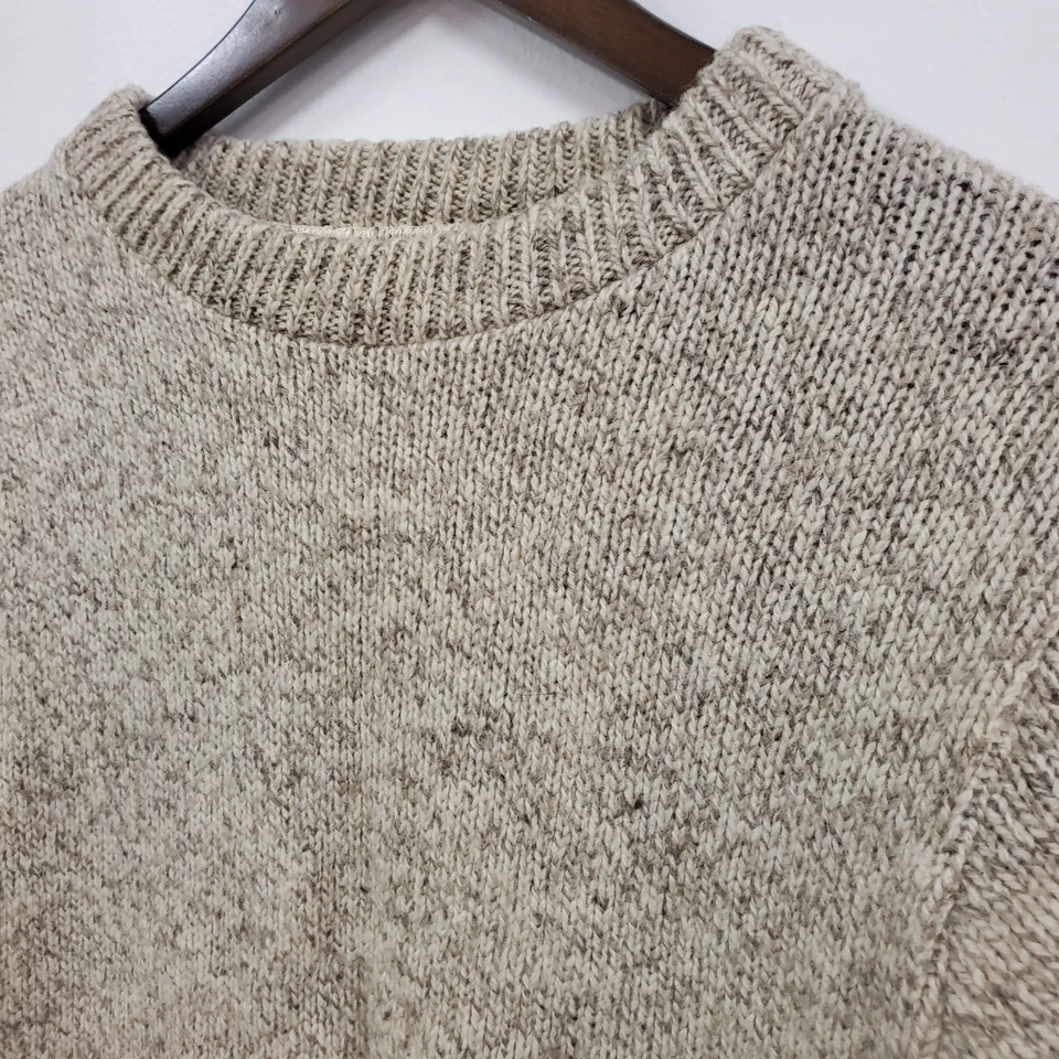 Suéter Pulôver de Lã Vintage LL Bean Feminino Gola Redonda Tamanho M Bege Inverno Aconchegante - Imagem 2 de 4
