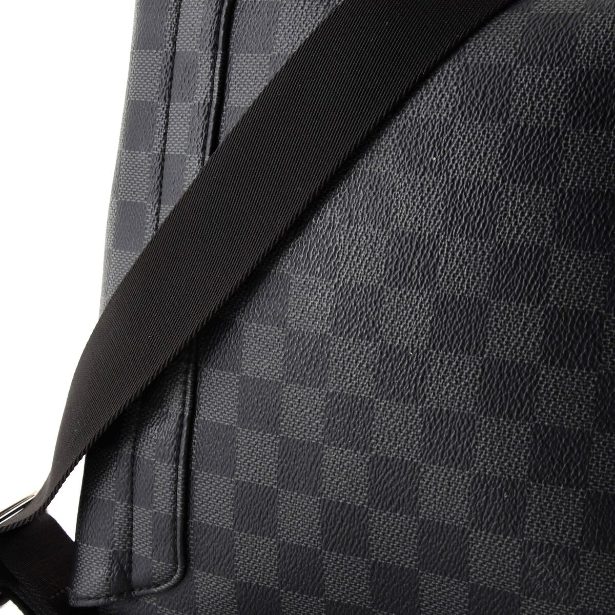 Louis Vuitton District Nm Messenger Bag Damier Graphite Pm
