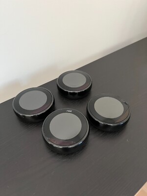 2 Google Nests Smart Learning Thermostat Model A0013 (4 available)