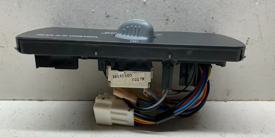 Chevy GMC C/K 1500 2500 1996-1999 OBS Suburban aire acondicionado trasero control de clima Foto 2 de 4