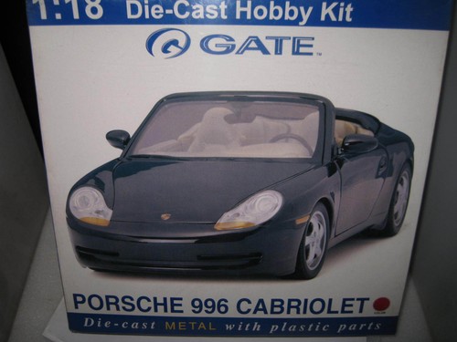 Kit Maquette Gate 1:18 Porsche 996 Cabriolet – Rouge – Neuf