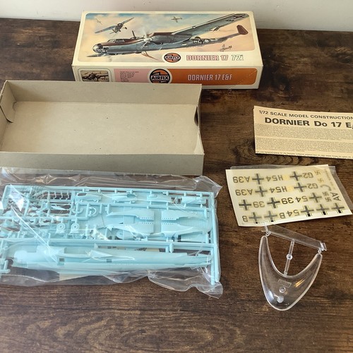 1970s Airfix Dornier 17 E F 1/72 Aircraft kit sealed Contents - Picture 5 of 5
