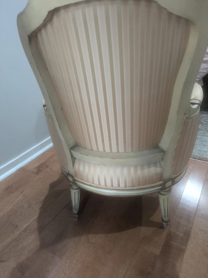 Hermoso sillón francés victoriano Luis XV1 Foto 4 de 4