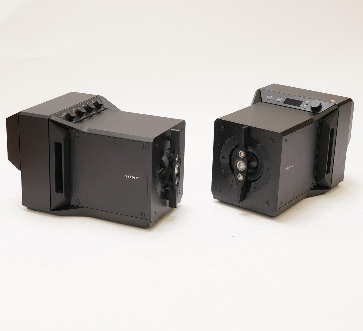 Sony SA-Z1 Signature Series Hi-Res Near Field Powered Speaker