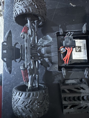 GP Toys S911 Monster Truck 2.4Ghz Remote Control Off-roading Truck 35MPH! - Picture 13 of 18