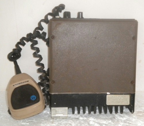 Motorola Mostar D44TLA7D00AK ~ Two Way Radio + Mic # HMN1004B - Picture 6 of 12