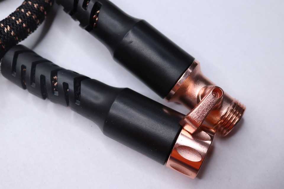 Pocket Hose Copper Bullet with Thumb Spray Nozzle Expands to 50' 17129
