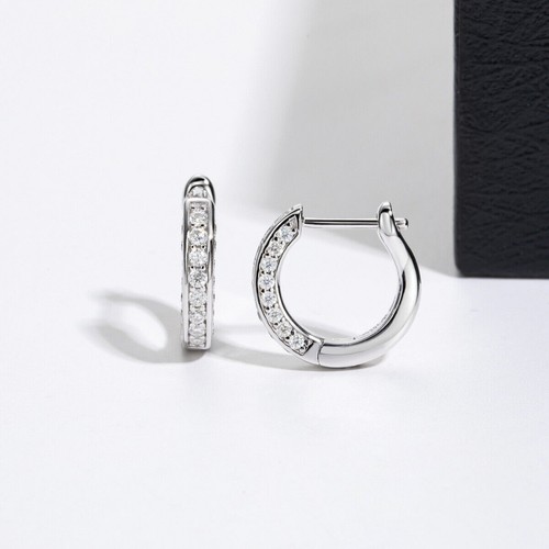 925 Sterling Silver Round Cut MOISSANITE Huggie Hoop Earrings 0.26 Carat D VVS1 - Picture 2 of 11