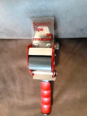 3M Scotch Tape Gun Dispenser 2'' Packing Red Padded Handle, NO TAPE