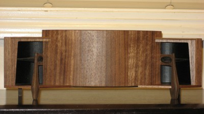 JBL Paragon Ma stab 1 8 von JBL Paragon 330mmw 113mmh 