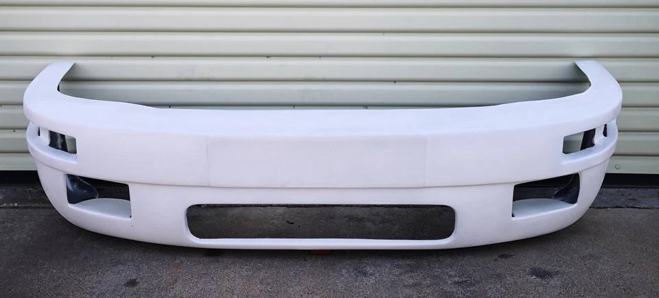 Комплект переднего и заднего бампера из стекловолокна Porsche 911 SC Carrera 74-89 Ruf Yellow Bird - Изображение 2 из 4