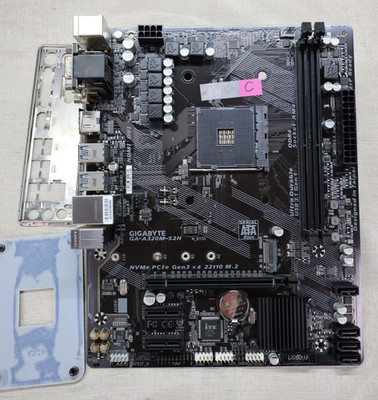 Gigabyte A320M AM4 micro ATX GA-A320M-S2H (Item C)