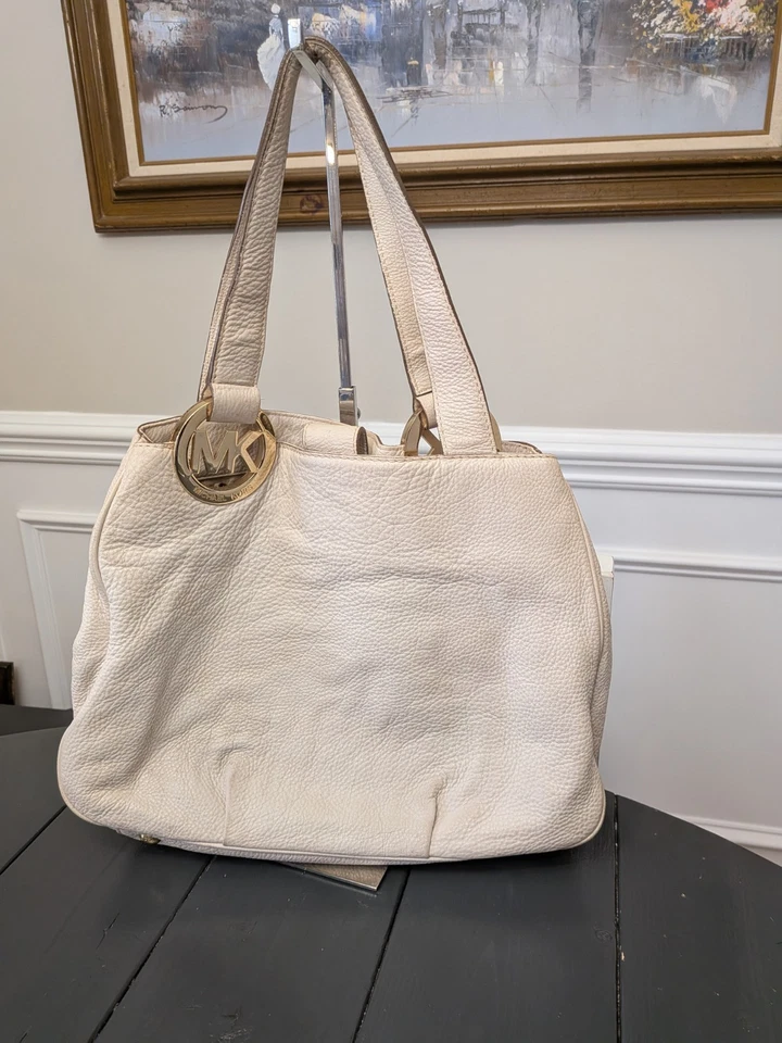 Michael Kors Fulton BEIGE 卵石皮革大号单肩包托特包钱包  — 第 2/4 张图片