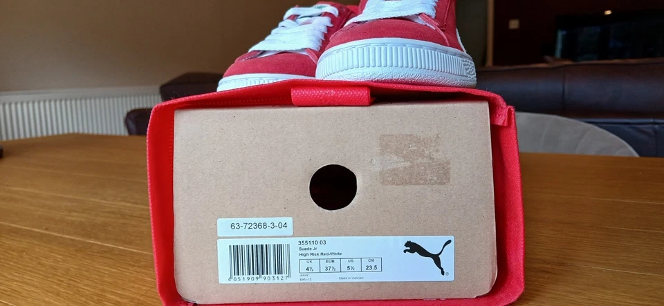 Puma Women's SUEDE JR Shoe/sneaker High Risk Red/White 355110-03 UK 4.5 - Image 2 of 4