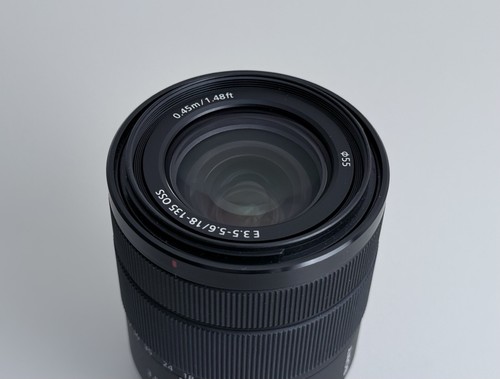 Sony E 18-135mm OSS - SEL18135 OSS - Sony E-Mount - Bild 2 von 3