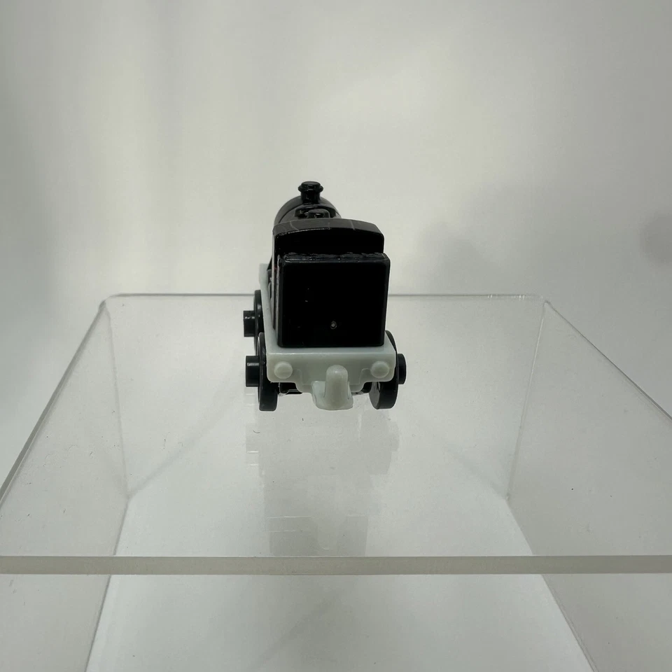 Raro Thomas and Friends minis DC Super Friends Comics Henry como Batman más allá Foto 2 de 4