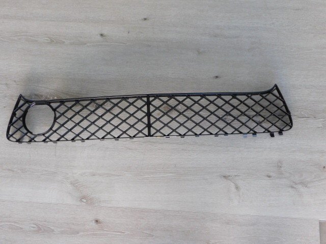 11-18 BENTLEY CONTINENTAL GT (BLACK) GRILLE OEM# 3W3807667