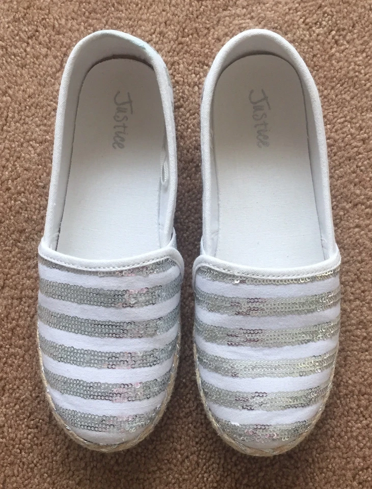 ZAPATOS PLANOS NIÑAS JUSTICIA TALLA 6 LENTEJUELAS PLATEADAS ¡¡BASTANTE EXCELENTE ESTADO!!! Foto 3 de 4