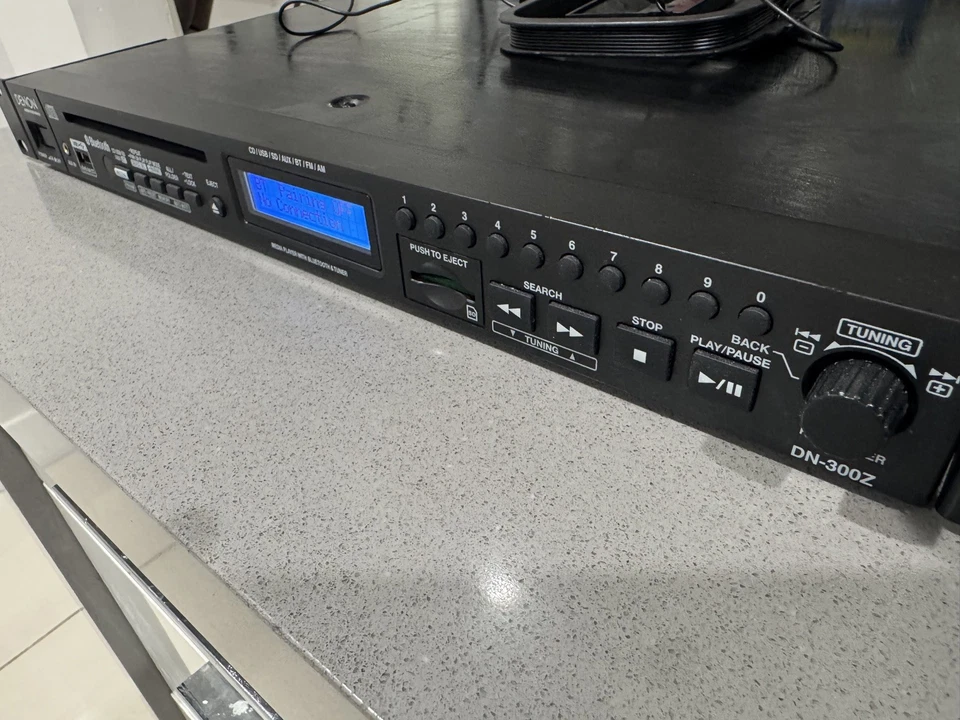 REPRODUCTOR MULTIMEDIA PROFESIONAL DENON DN-300Z CON BLUETOOTH Y SINTONIZADOR Foto 3 de 4