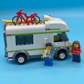 LEGO City Camper Van (retired) #7639 100% Complete  instructions box minifigs
