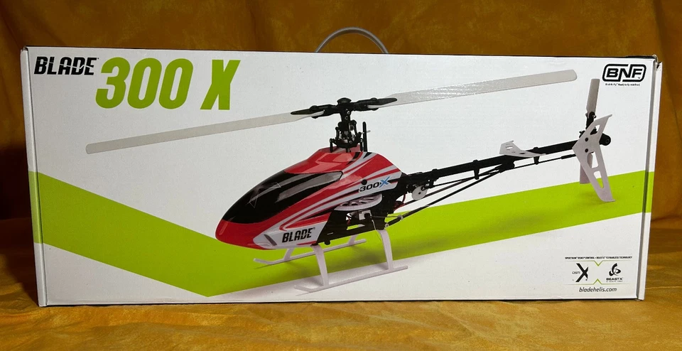 Hubschrauber von Horizon Hobby Typ Blade 300x mit Akku und Empf.