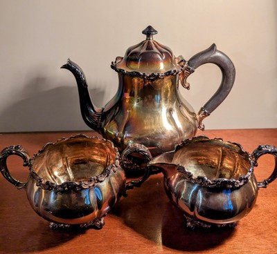 ANTIQUE 1880-1900 