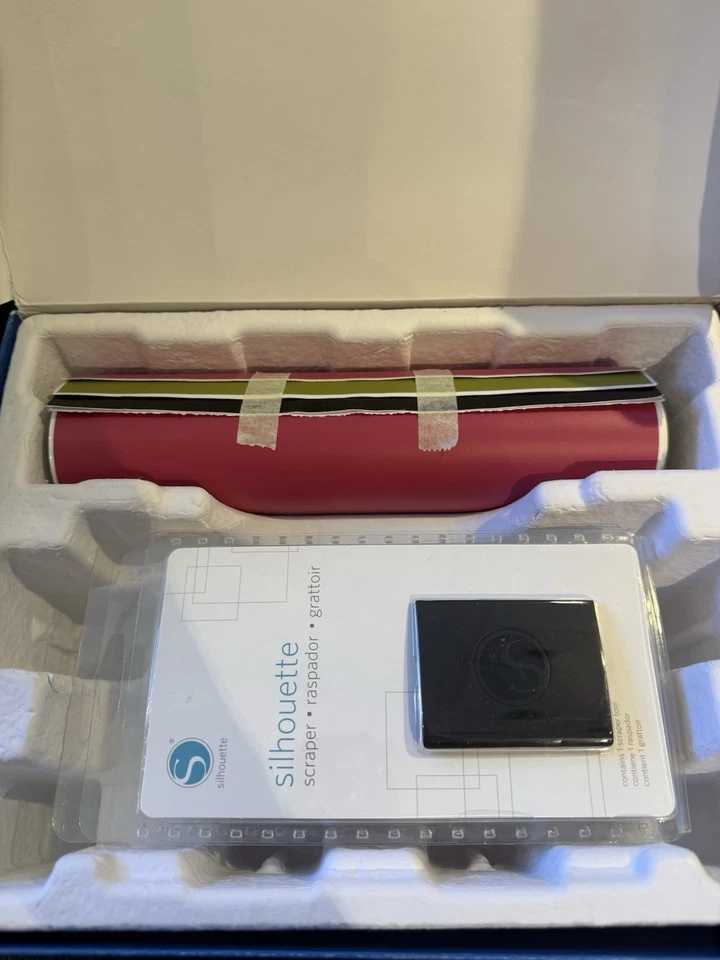 Silhouette Vinyl Starter Kit Bundle - New Sealed - Image 3 of 4
