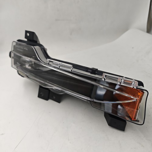 Front Fog Light Right Side for Tesla Model 3 2017-2023 / Model Y 2020-2024 - Picture 7 of 9