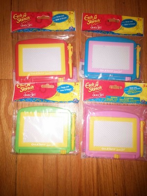 etch a sketch doodle mini