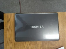 Toshiba L675D S71016 Laptop Black Screen For parts