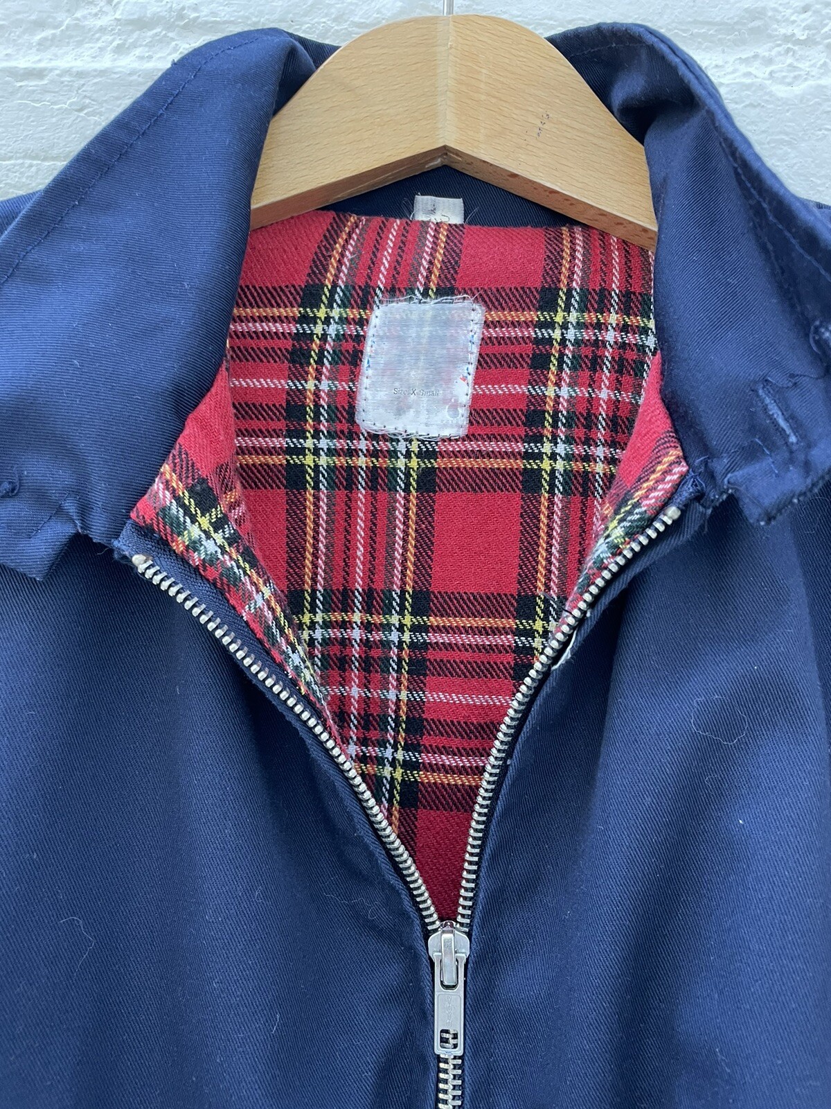 Picture 2 of 10