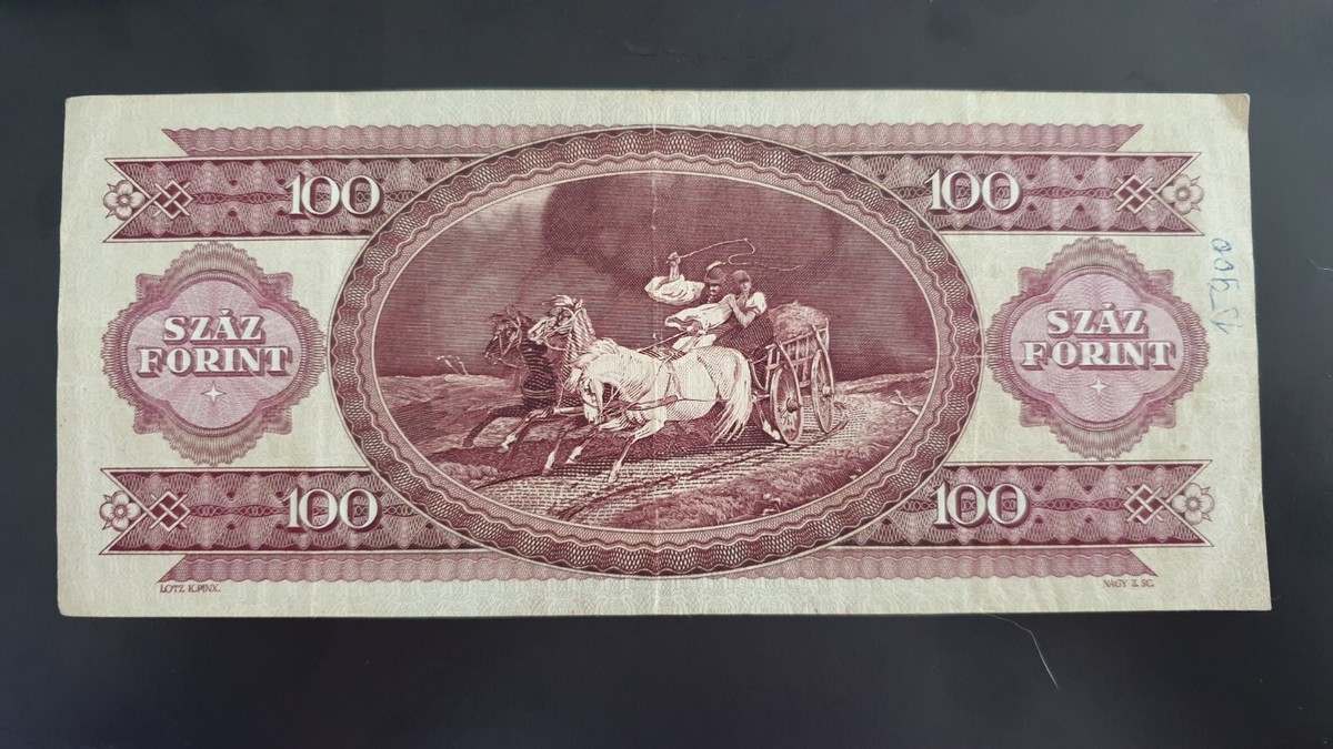 Szaz Forint 100 000 Forint To Usd Hundred Forint Hi Res Stock