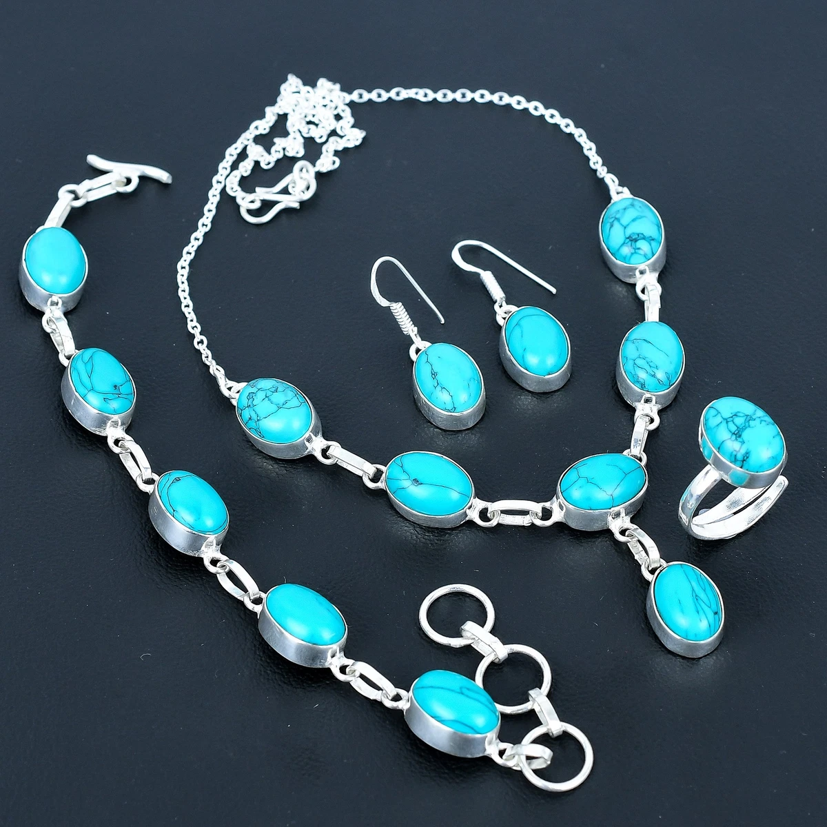 Orecchini pendenti perla tonda bianca e blu - Gioielli - Orecchini Orecchini pendenti perla tonda bianca e blu - Gioielli - Orecchini
