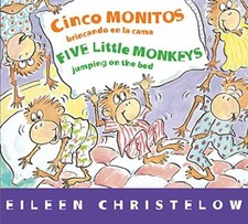 Cinco monitos brincando en la - Board book, by Christelow Eileen - Very Good
