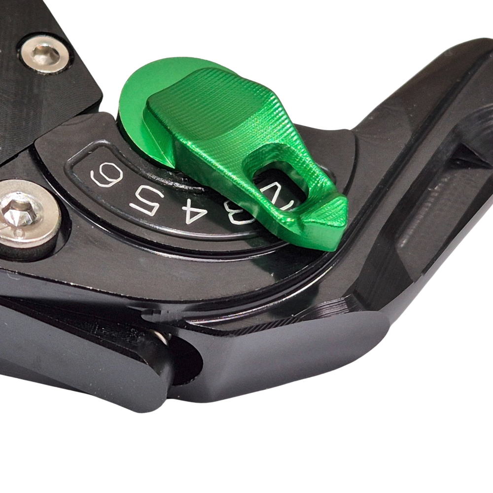 Short Adjustable Clutch & Brake Levers - Kawasaki Z900 2025-2026