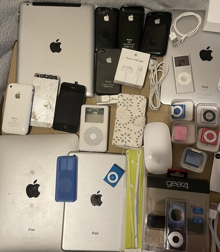 Apple MP3 Player Joblot - iPad iPhone iPod Shuffle 1,2,3,4 & Nano + Accessories - Picture 22 of 23