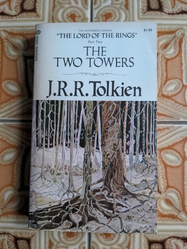 The Lord of the Rings The Two Towers by J.R.R. Tolkien 1974 UK Unwin PB - Imagen 1 de 4
