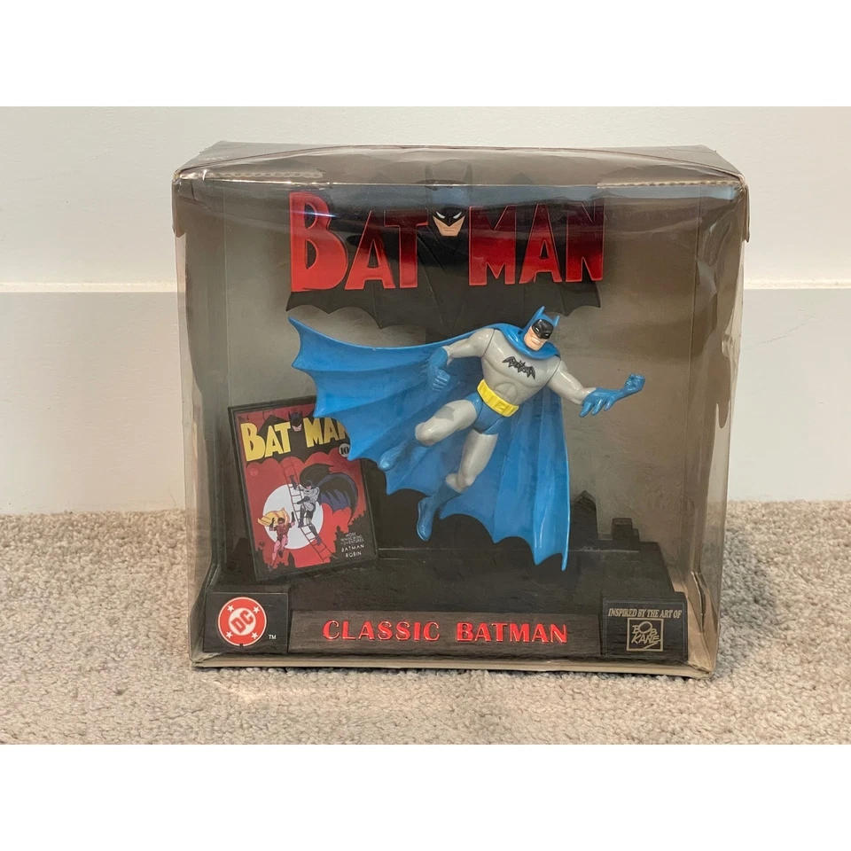 Estatua clásica de Batman edición #1 DC Comics Kenner 1998 inspirada en el arte de DC Foto 2 de 4