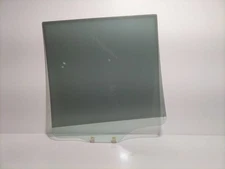 4M41 REAR LEFT WINDOW / 79927 / 175018 FOR MITSUBISHI MONTERO V60 / V70 3