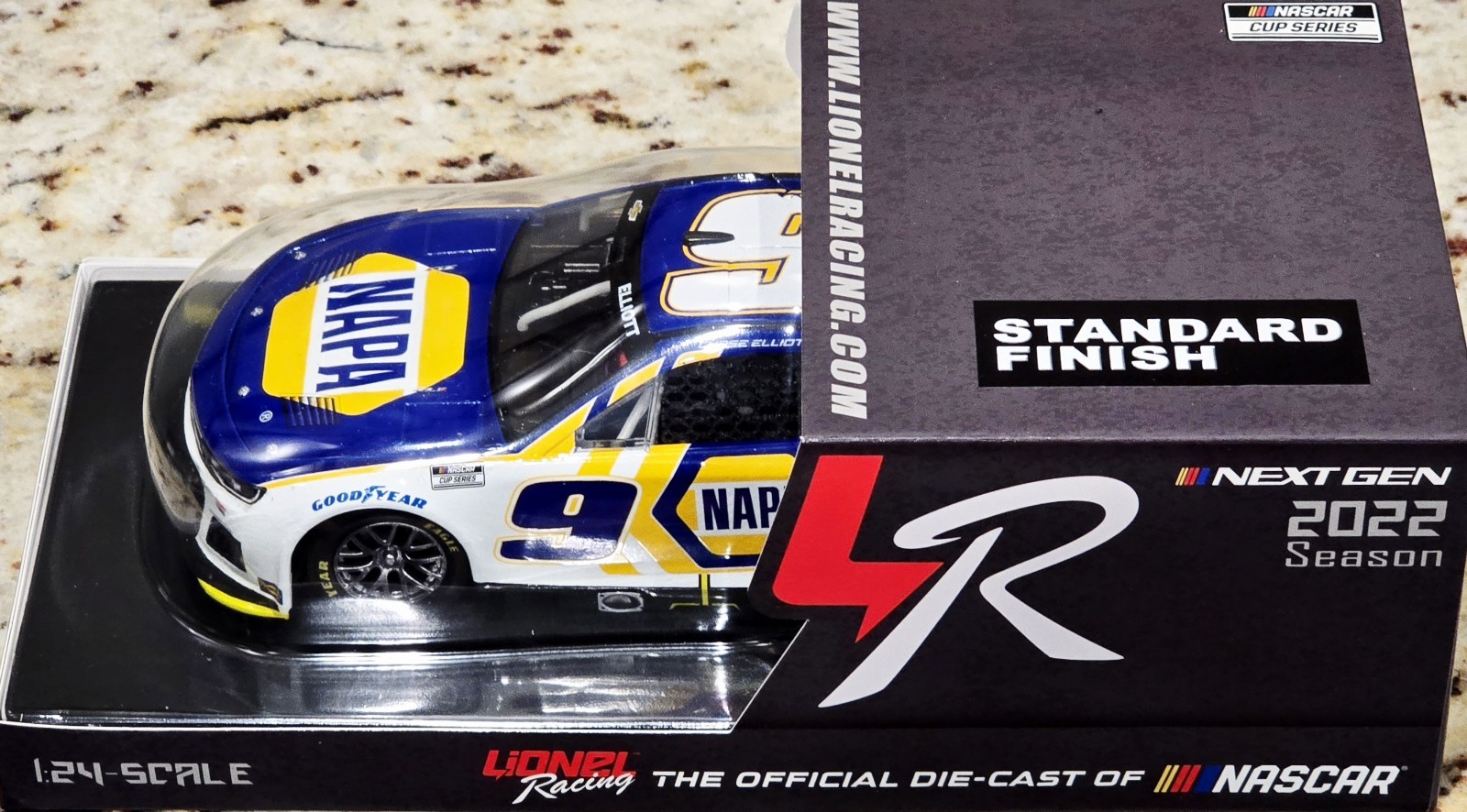 2022 #9 Chase Elliott NAPA Auto Brakleen Chevrolet Camaro ZL1 1:24 Diecast ARC