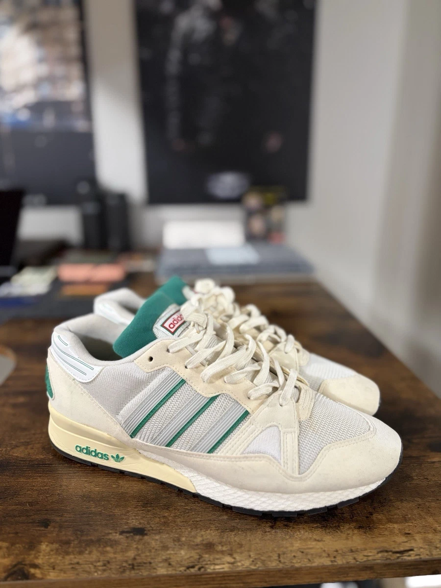 Preços baixos em adidas ZX 710 White - D65785 | eBay