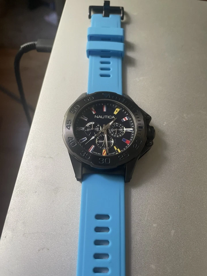 Banderas de Miami de Nautica para hombre (raras) esfera negra + bandas de silicona NAPMIA008 - 45 mm Foto 3 de 4