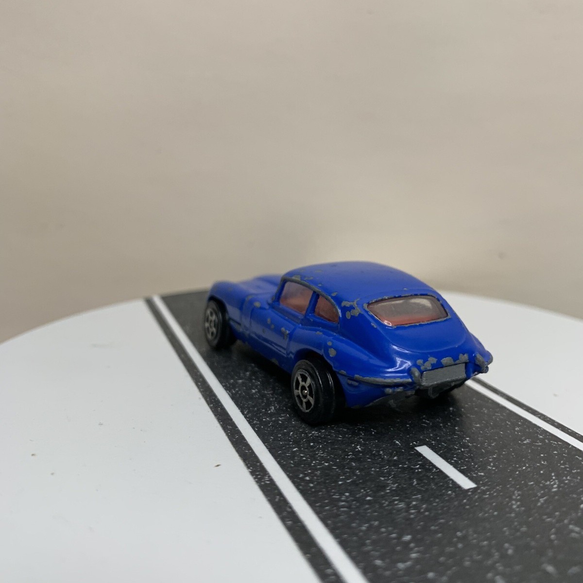 CORGI TOYS No.2 Corgi Juniors Whizzwheels Jaguar E-Type 2+2 Blue w/Opening