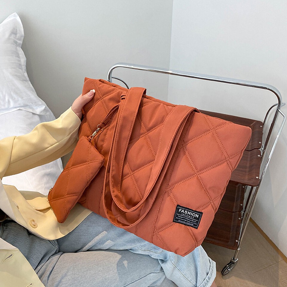 New Women Travel Hobo Bag Soft Quilted Tote Bag Leisure Bag with