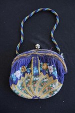 Vintage 1900's Floral Glass Beaded Bag Purse 7" X 6 1/2"